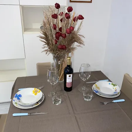 Dimora De Amicis 88 公寓 *